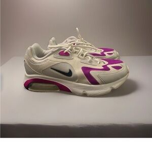 Nike Women's White and Pink Sneakers